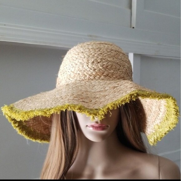 WHO WHAT WEAR French country hat with flirty green fringe. Shade your face! - Picture 2 of 9